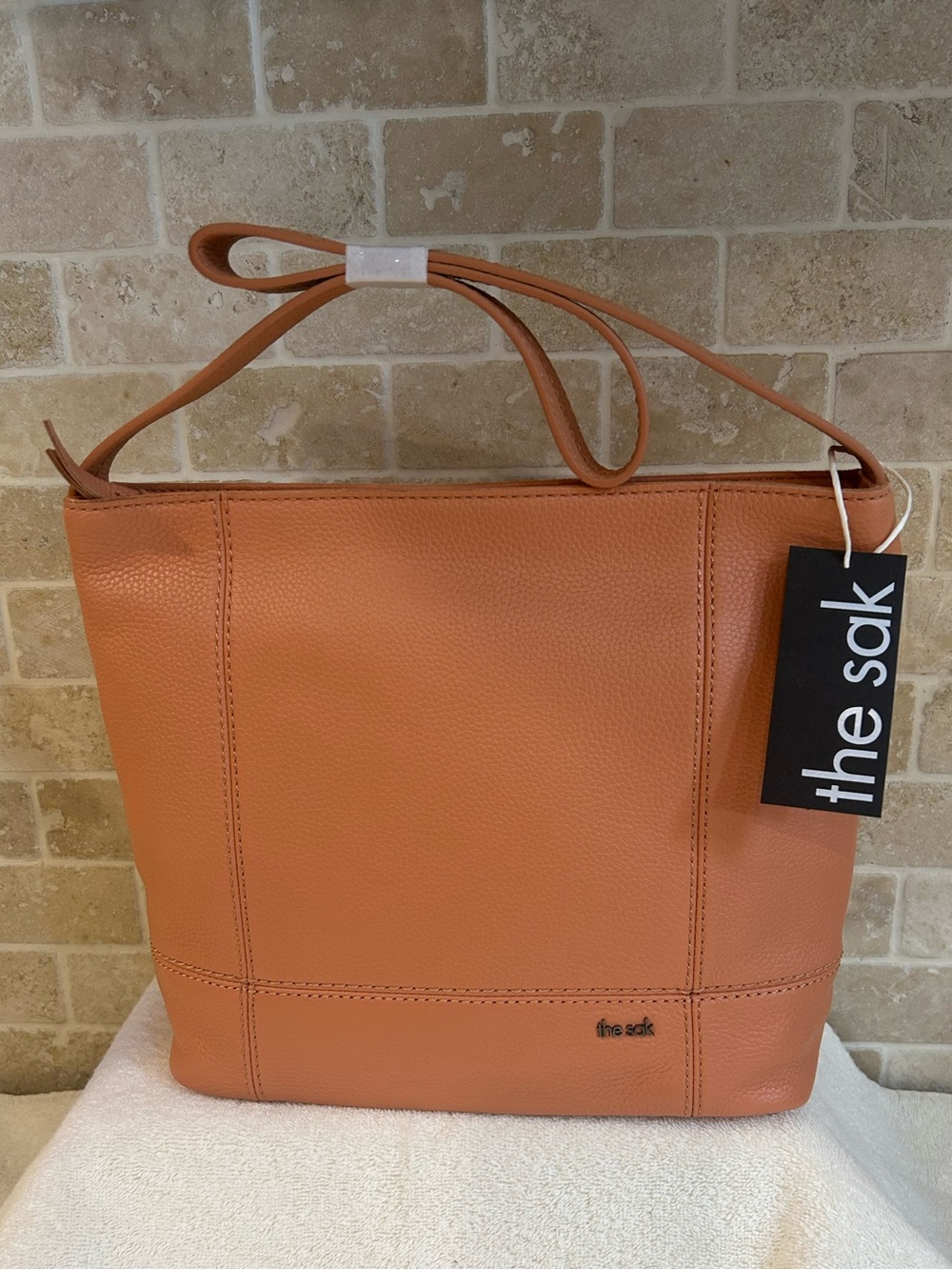 The Sak Crossbody Bag in the color NECTAR